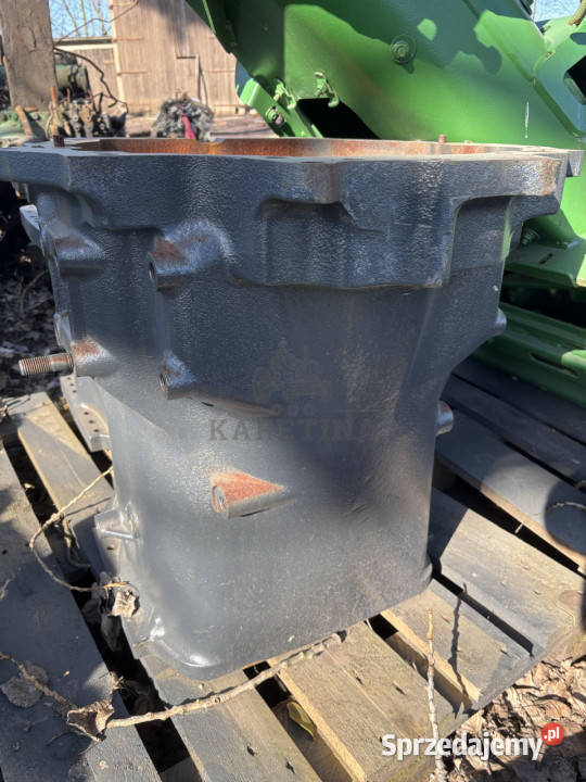 Claas Axion 840 Obudowa Skrzyni Biegów CZĘŚCI Jastrzębniki