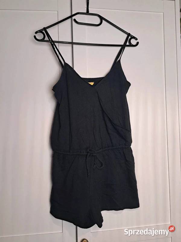 Stylowy czarny kombinezon marki Prince Fox w czarny Spódnice i sukienki pomorskie Trąbki Wielkie