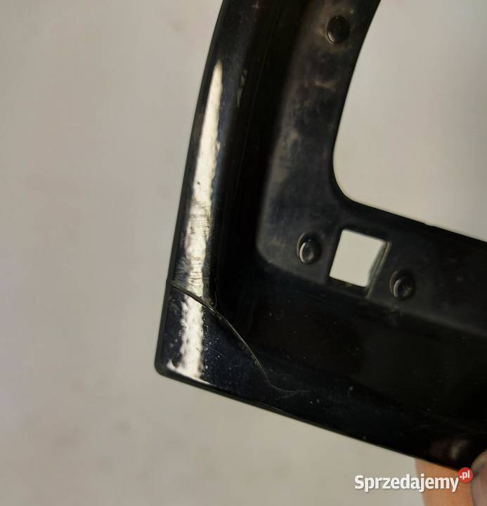 BMW G05 X5 30d 2019r KRATKA ZDERZAKA LEWY PRZÓD Listwy i nakładki Motoryzacja