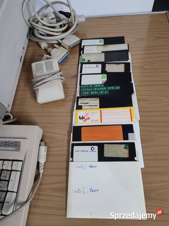 Commodore PC 10III PC 20 III z monitorem kpl Myszków