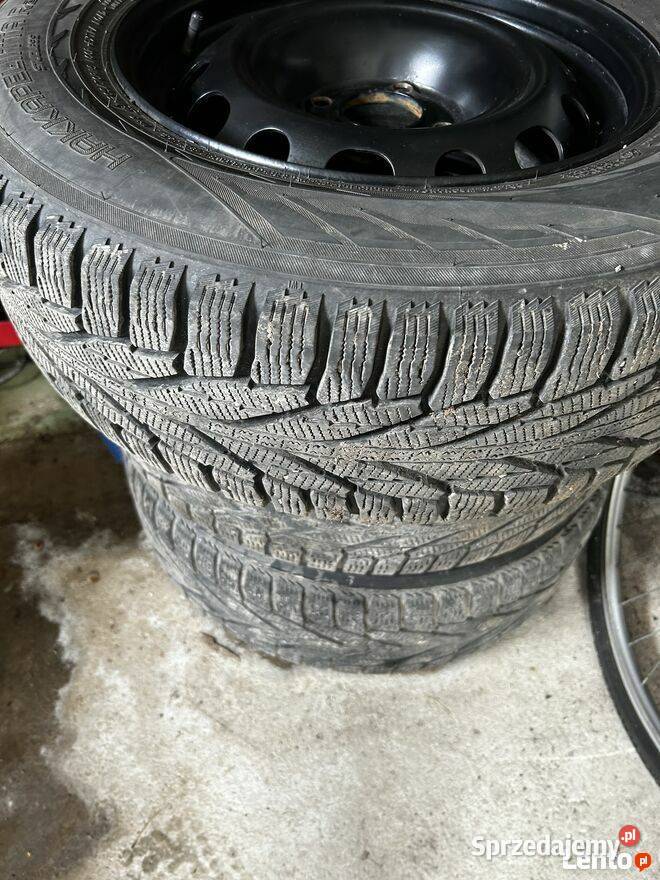 Felgi z oponami Samochodowe Piaseczno sprzedam