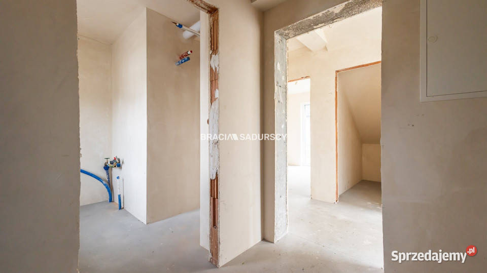 Dom wolnostojący 10142m2 Zagacie Skowronki małopolskie