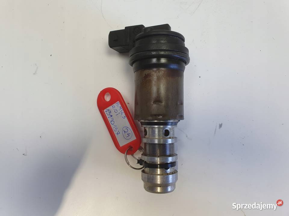 BMW E90 20 i CZUJNIK FAZ ROZRZĄDU zawór 13150137