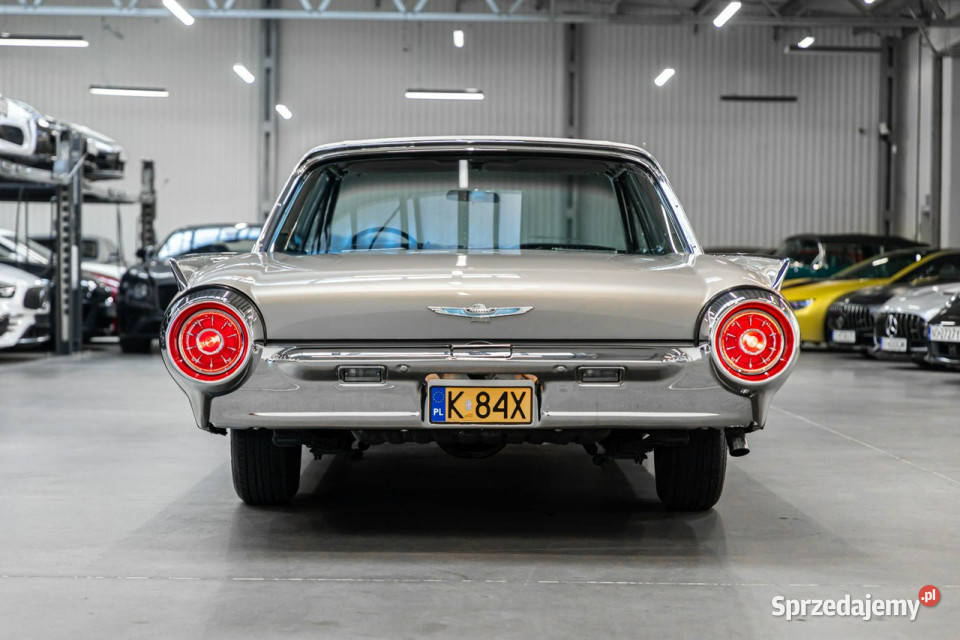 Ford Thunderbird 64 V8 Stan kolekcjonerski 1963 Zarejestrowany w Polsce Węgrzce