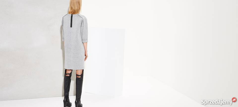 Reserved Concept Sukienka szara oversize z Warszawa