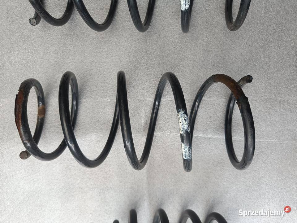 Sprężyny Clio 2 12 8V komplet dolnośląskie Żmigród