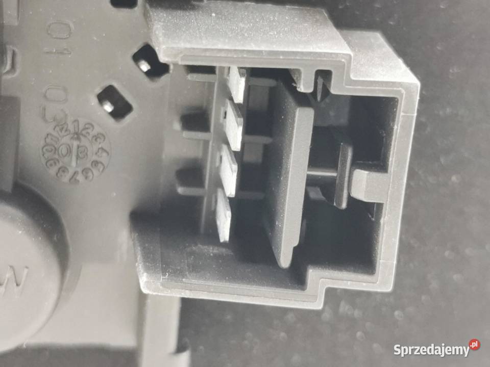 LAMPA PRAWY TYŁ FIAT STILO 20012007 NOWA MAGNETI osobowe