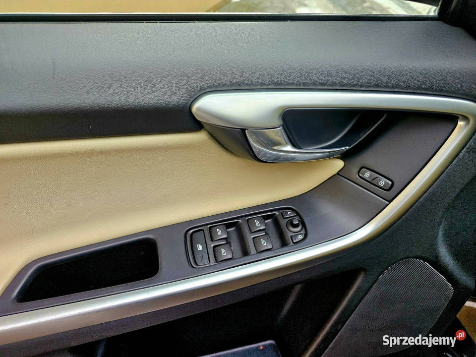 Volvo XC 60 163 RDesign Piękny I 20082017 Zagnańsk