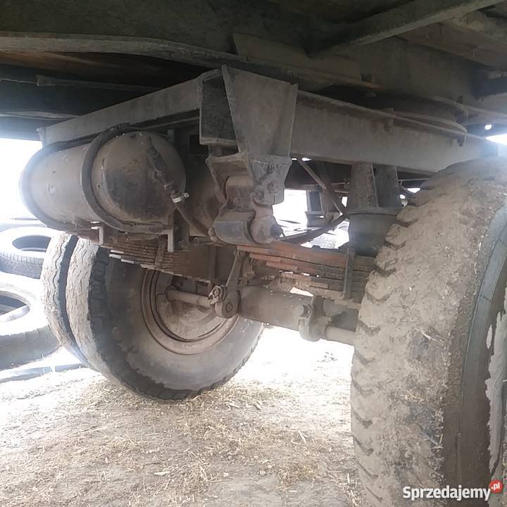 przyczepa d616 nieuszkodzony Turośń Dolna