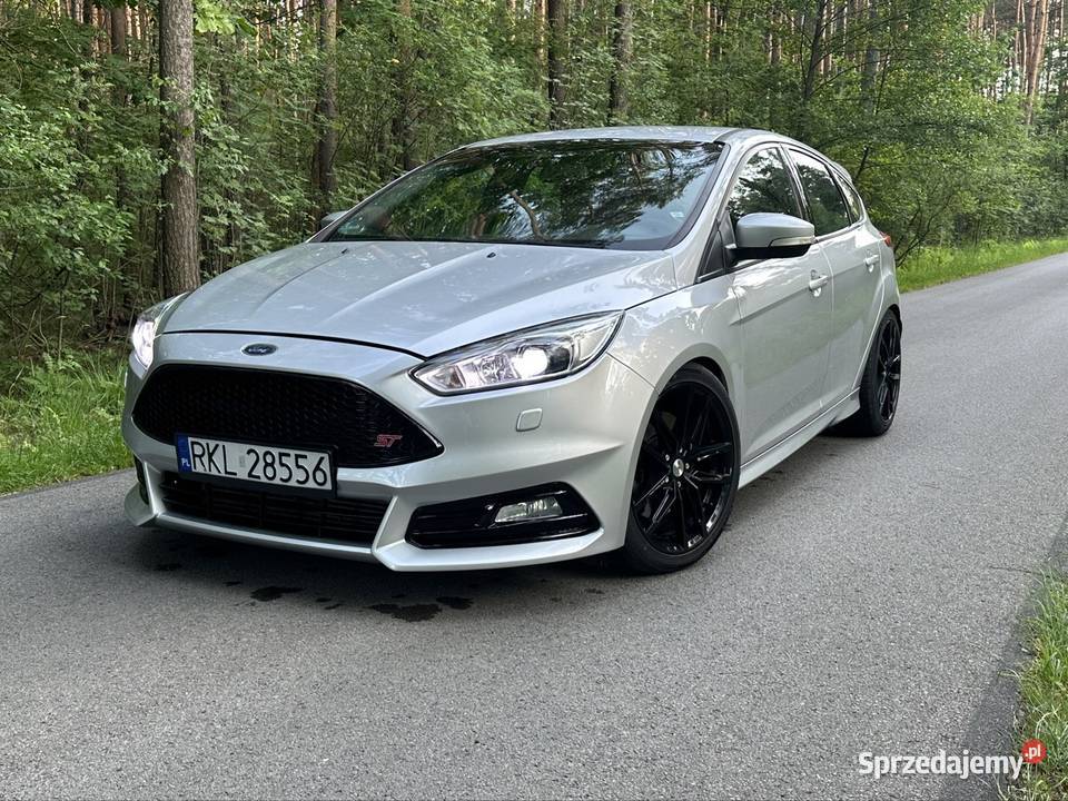 Ford Focus ST odtwarzacz DVD Niwiska