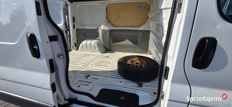 RENAULT TRAFIC II 20DCi NAVITOMTOM KLIMATYZACJA drzwi odsuwane lubelskie Świdnik