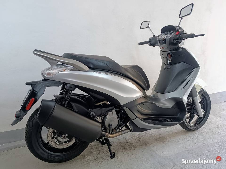 Piaggio Beverly 350 300 Sport Touring ABS ASR na Dukla sprzedam
