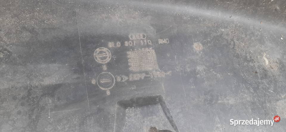 Zderzak przedni a3 8L Zelów