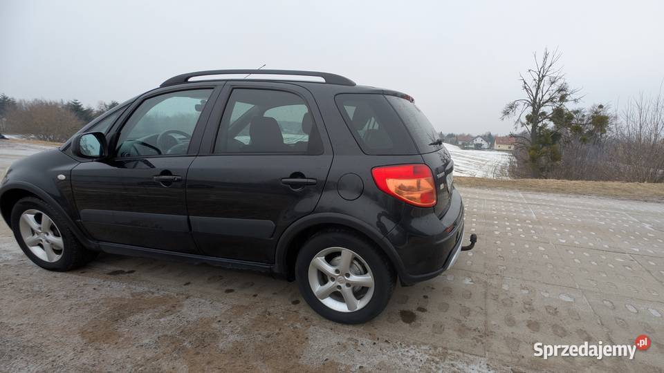 Suzuki SX4 16 LPG 107 3letni gaz kompaktowy SUV Ciechocinek
