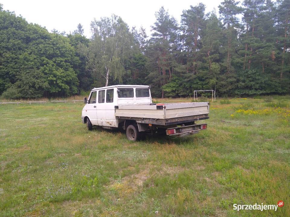 Sprzedam Iveco 3510 28 td Iveco zachodniopomorskie Sławno