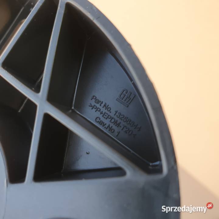 OPEL INSIGNIA A ŚLIZG ZDERZAKA PRAWY TYŁ 5D osobowe lubuskie Trzciel
