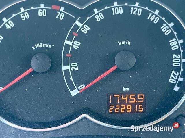 Opel Meriva lift 14 benz sprowadzone stan klima manualna sprzedam