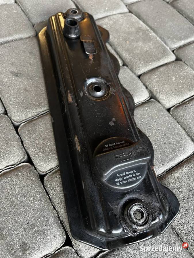 Pokrywa zaworowa Audi A4 B5 19TDI AFN Szerzyny sprzedam
