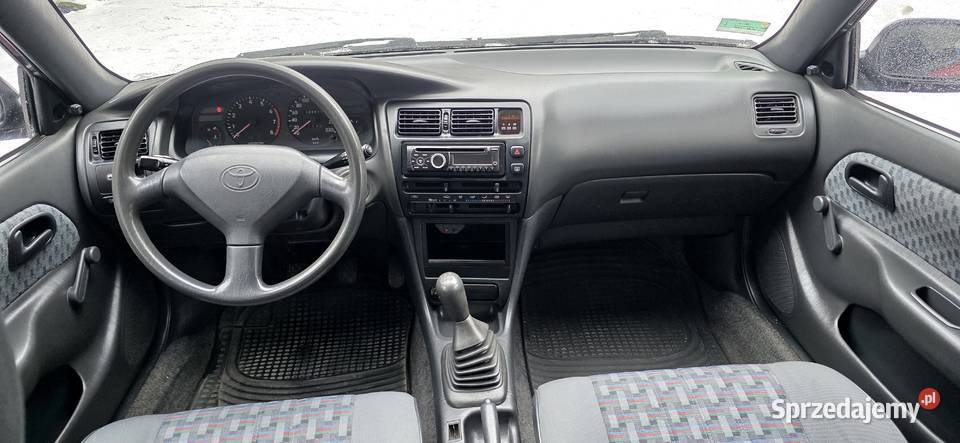 Toyota Corolla 1996 1 Właściciel Bezwypadkowa Kielce sprzedam