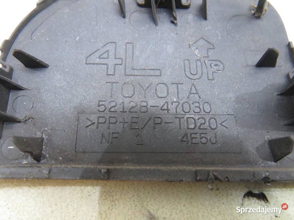 ZAŚLEPKA HAKA ZDERZAKA 1F7 PRIUS 3 III
