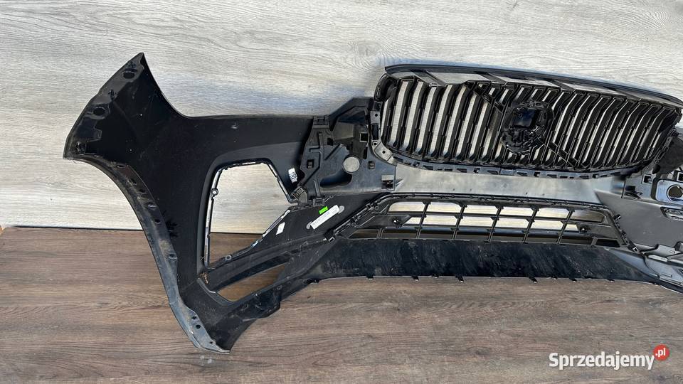 VOLVO XC60 II LIFT ZDERZAK PRZEDNI Z GRILEM osobowe Zderzaki