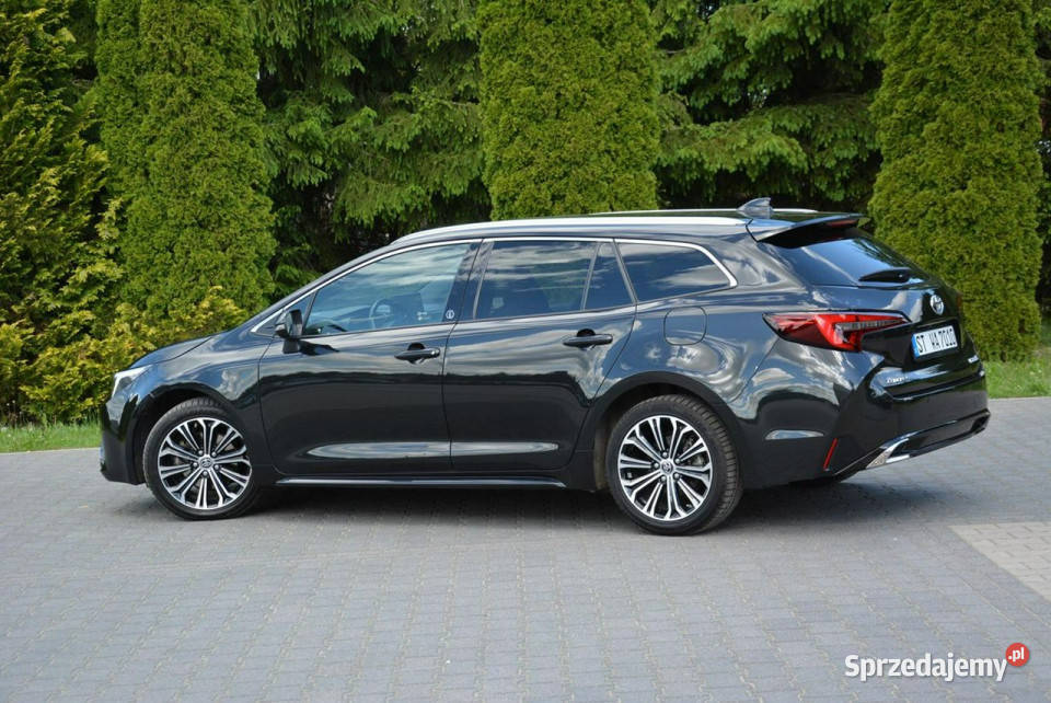 Toyota Corolla Lift FullLed RadarAcc BLIS AsPasa ABS Ostrów Mazowiecka