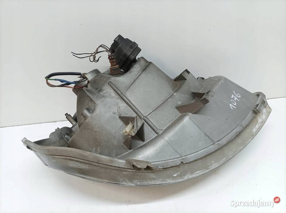LAMPA PRZÓD LEWA EUROPA 7700311371 Opel Vivaro I