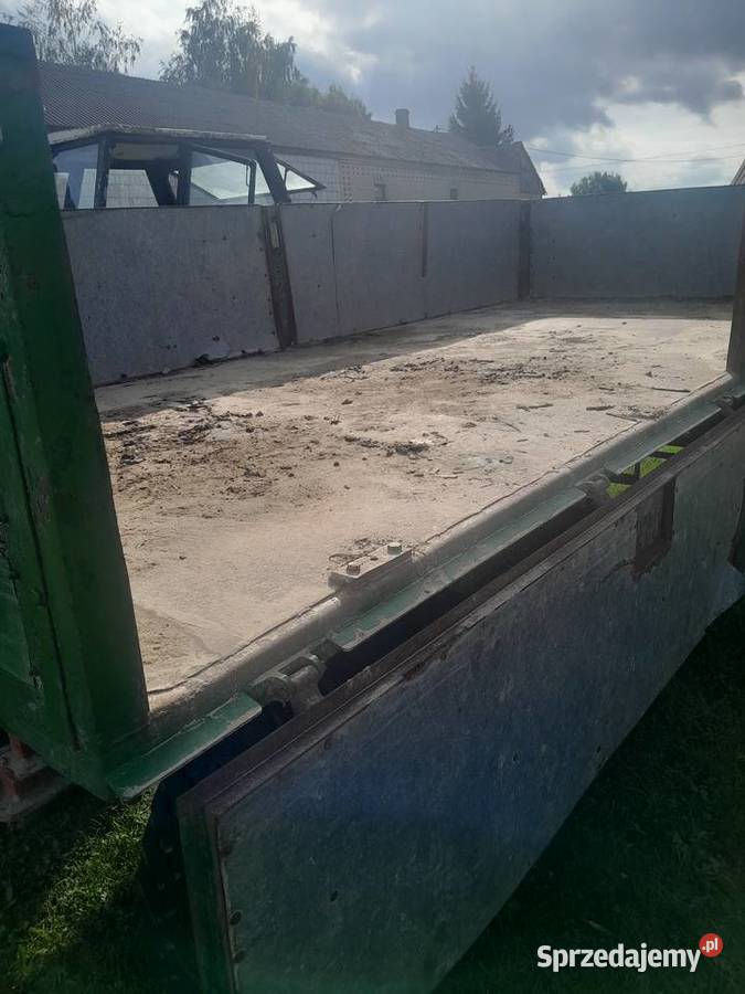 Przyczepa rolnicza nieuszkodzony Przyczepy rolnicze Piotrków Drugi sprzedam
