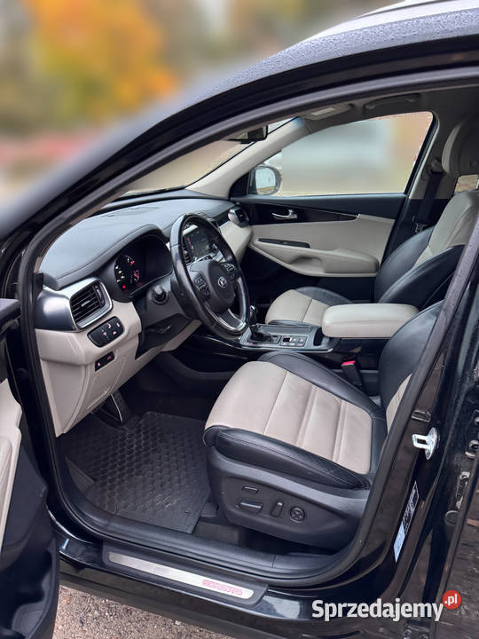 Kia Sorento 2017 Automat AWD 44 7 miejsc 143 000 Szczecin