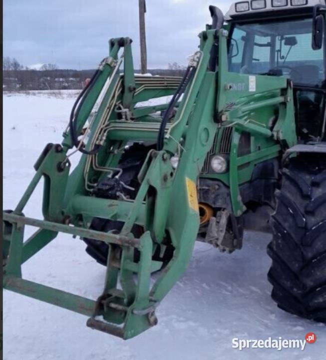 Ładowacz Fendt z adaptacją do serii 700800 Dragany
