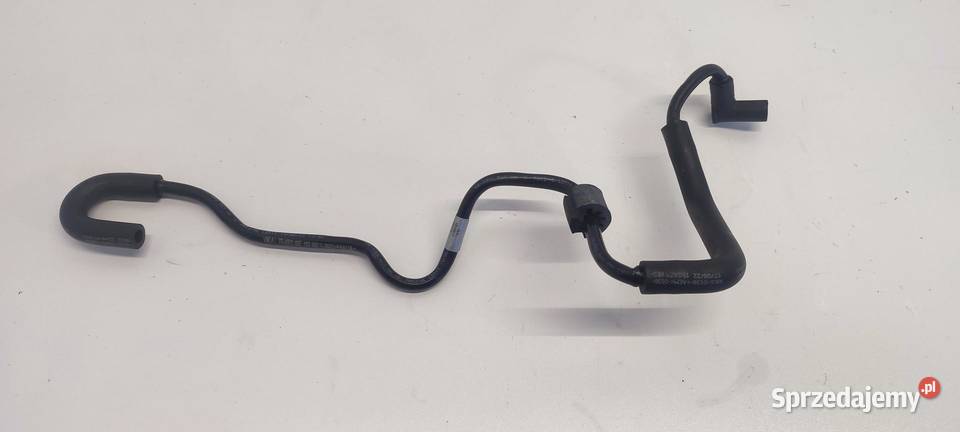 SKODA KAROQ PRZEWÓD POWIETRZA 15 TSI 05E103560H osobowe