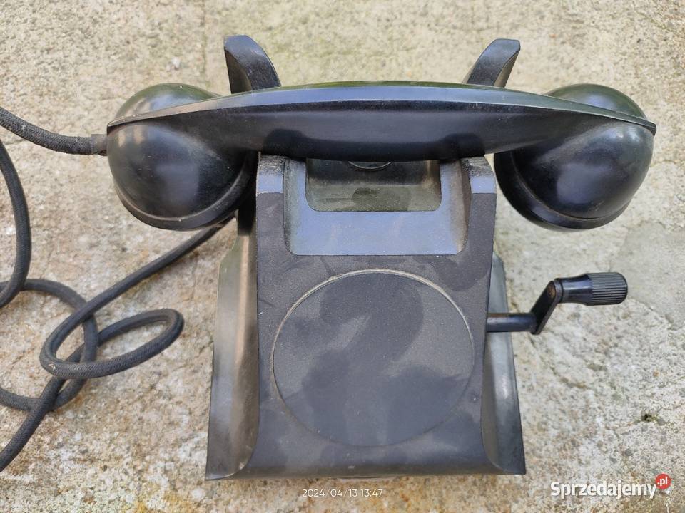 Telefon z korbką