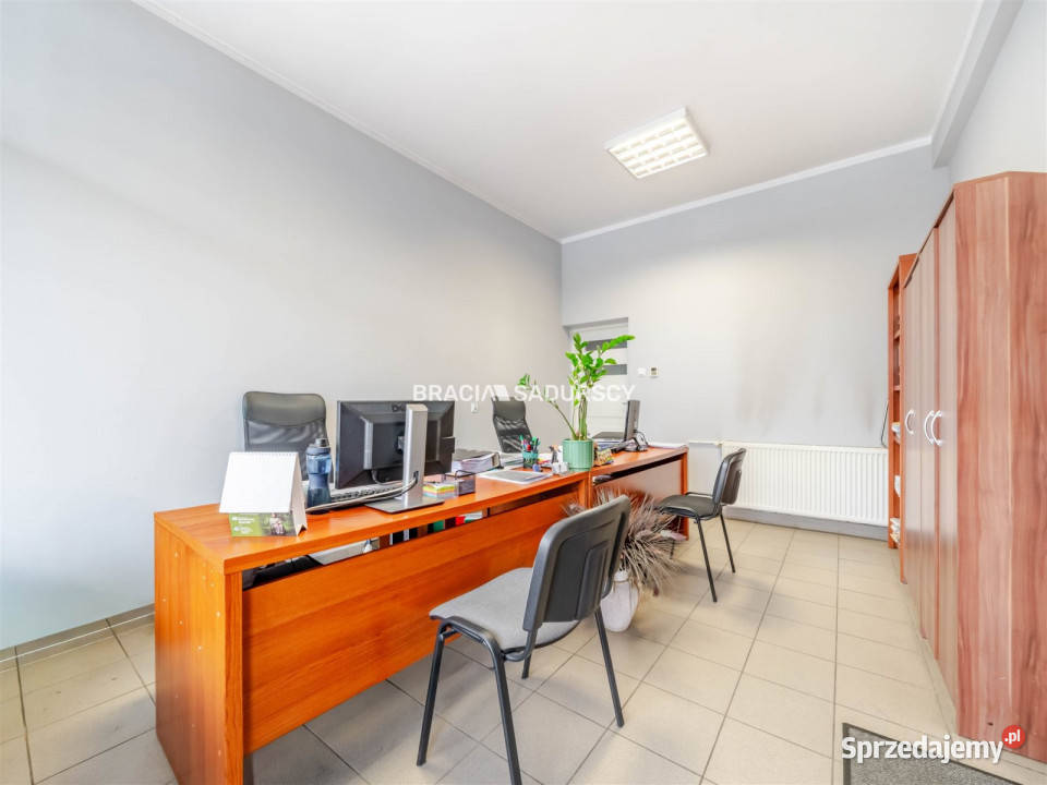 Lokal do sprzedania Kraków 454m2 od ulicy małopolskie sprzedam