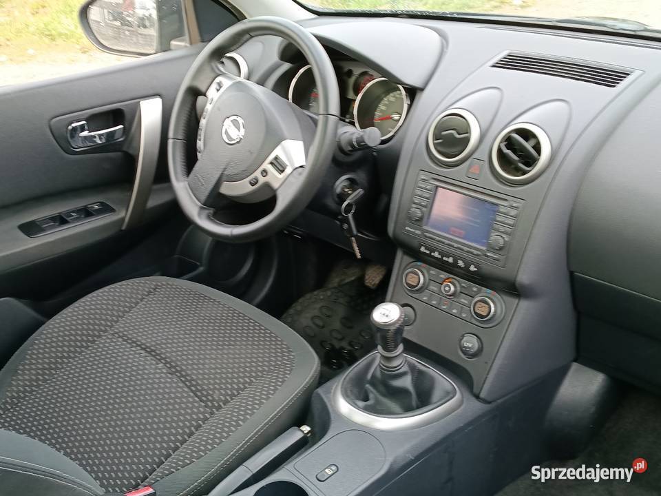 Nissan Qashqai 2000 tdi 150 navi panorama plus 2 2000cm3