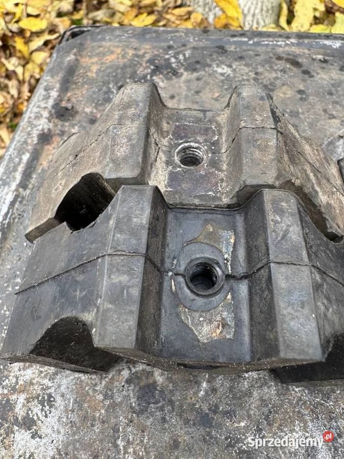 Dniepr K750 Ural Oryginalna GUMA SIEDZENIA Nowa sprzedam