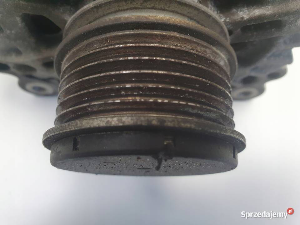 VW Passat B6 20 TDI ALTERNATOR valeo 03L903023E osobowe Janów