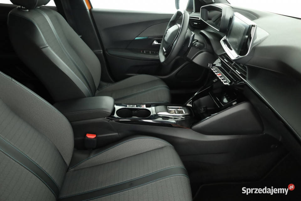 Peugeot 2008 12 PureTech SUV Piaseczno