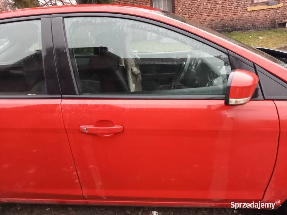 Drzwi klapazderzak błotnik ford focus MK2 FL HB Rok produkcji 2009 łódzkie sprzedam