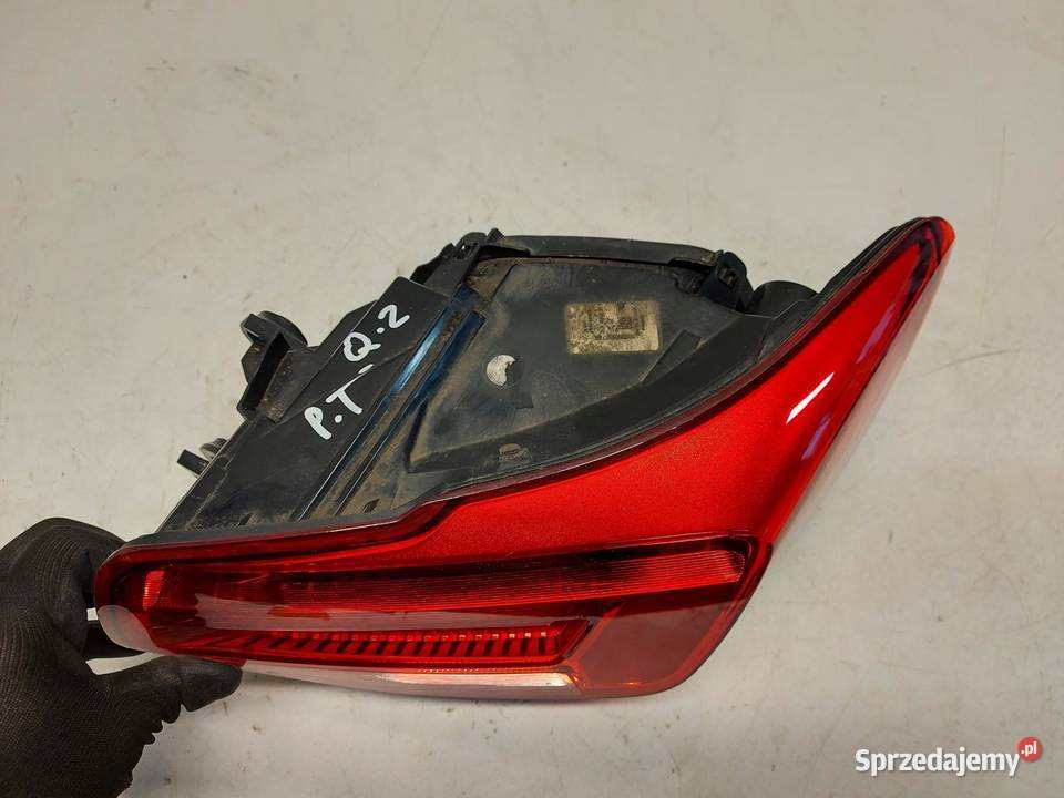 Audi Q2 81A Lampa tył prawa 81A945070B osobowe