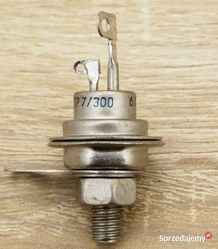 Tyrystor BTP 7300 7 A 300 V UNITRA LAMINA nowy
