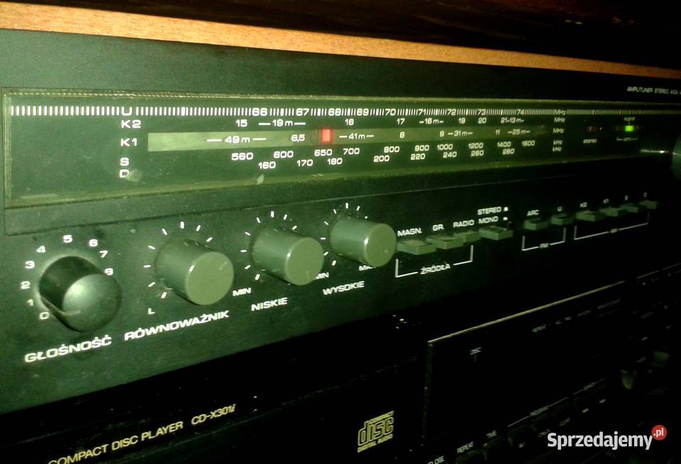 Kultowe Radio PRLu Stereofoniczny amplituner