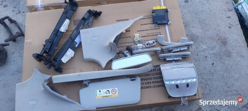 Wnętrze Mercedes w205 kierownica AMG plastiki Mielec