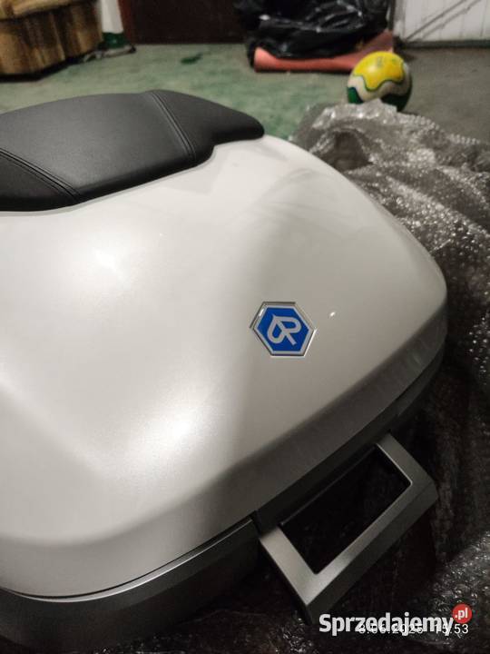 Nowy kufer do motocykla super jakosci Piaggio zachodniopomorskie Czaplinek sprzedam