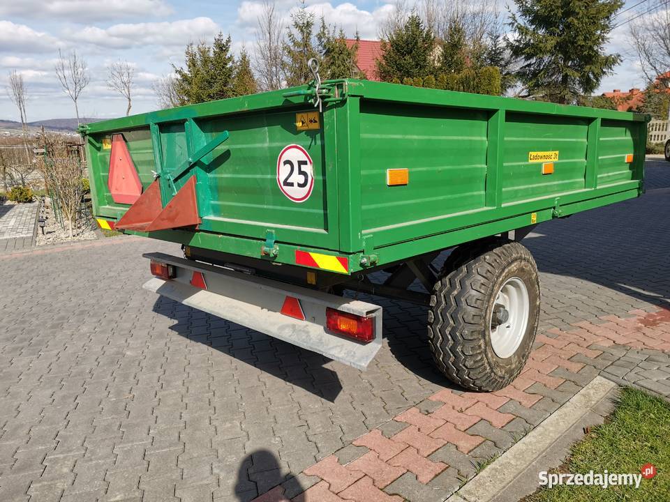 Przyczepa jednosiowa wywrot trzystronny nieuszkodzony
