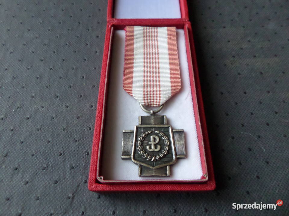 Krzyż Armii Krajowej oryginał Poznań