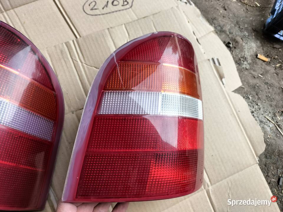 FORD MONDEO MK2 KOMBI LAMPA TYŁ TYLNA LEWA PRAWA Lampy tylne Oświetlenie