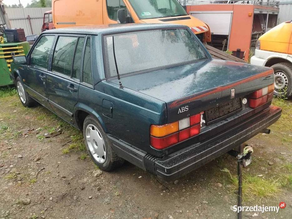 Volvo 744 23 benzyna 1989 klima unikat tył napęd sprzedam