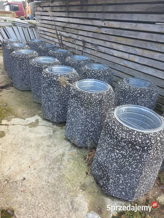 Kosz na śmieci betonowy ośmiokątny Elementy betonowe pomorskie Lębork