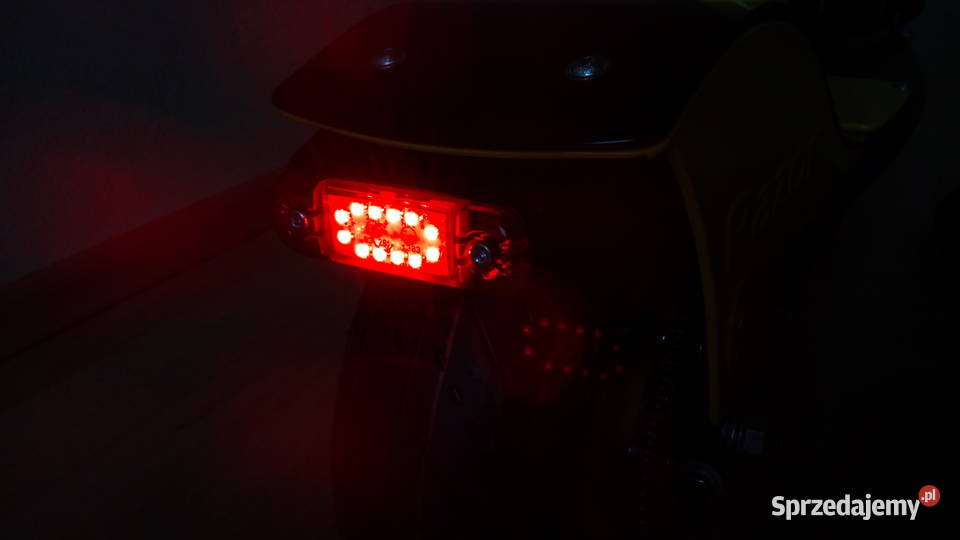RAZOR E300 tylna lampa 12LED ze wspornikiem Warszawa sprzedam