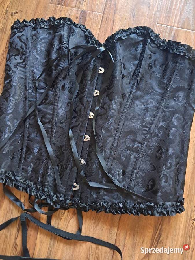 nowy piękny gorset z majteczkami rozmiar z metki Rozmiar 42(XL) świętokrzyskie sprzedam